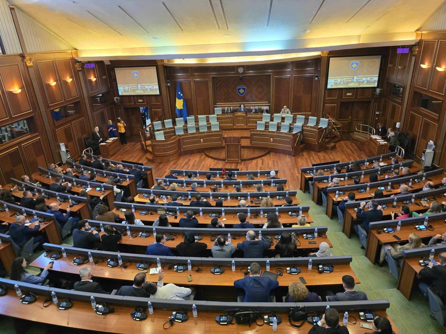 Kosova rrezikon të humb fondet nga BE-ja, për shkak të moskonstituimit të Kuvendit